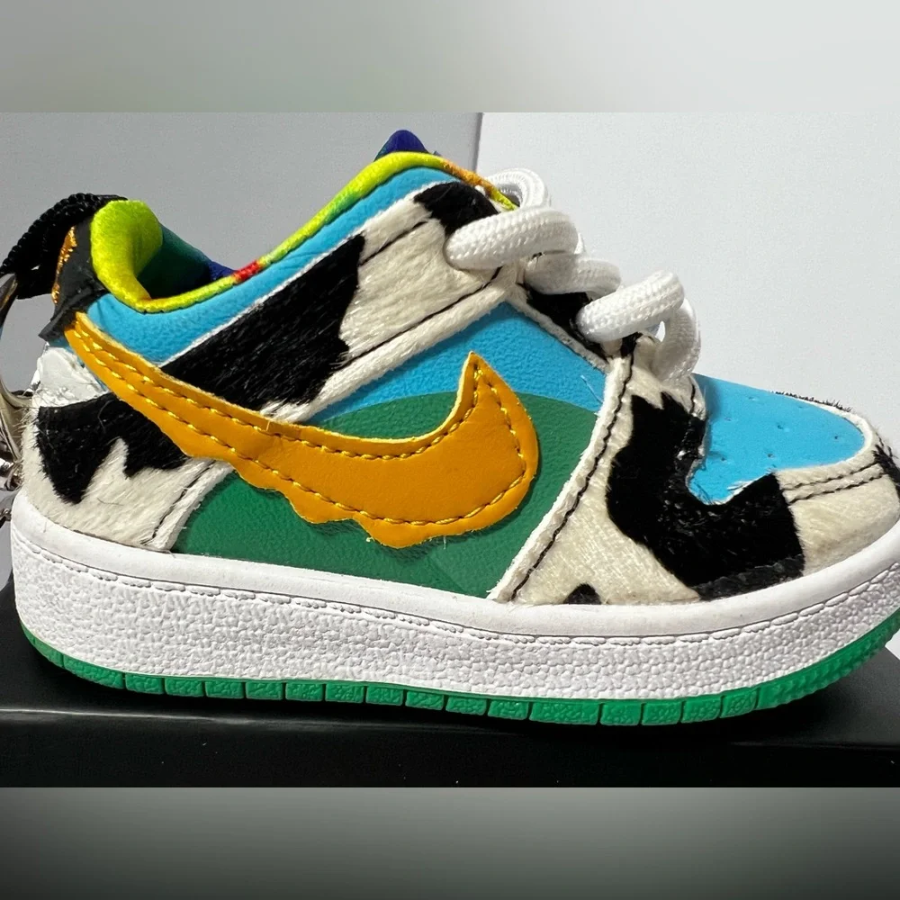 Ben & Jerry's Nike Air Jordan 1 Low‎ Chunky Dunky Sneaker 4.5” Keychain Cow